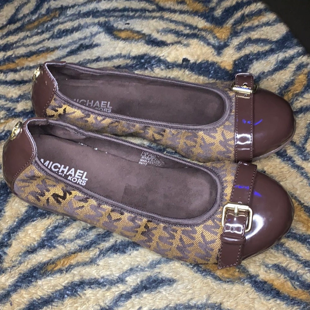 Michael Kors Erin cap toe brown Women